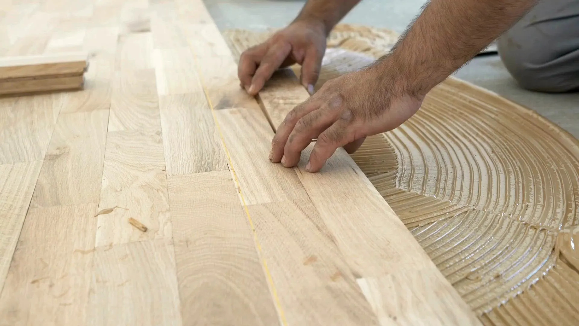 Golvläggning och golvslipning